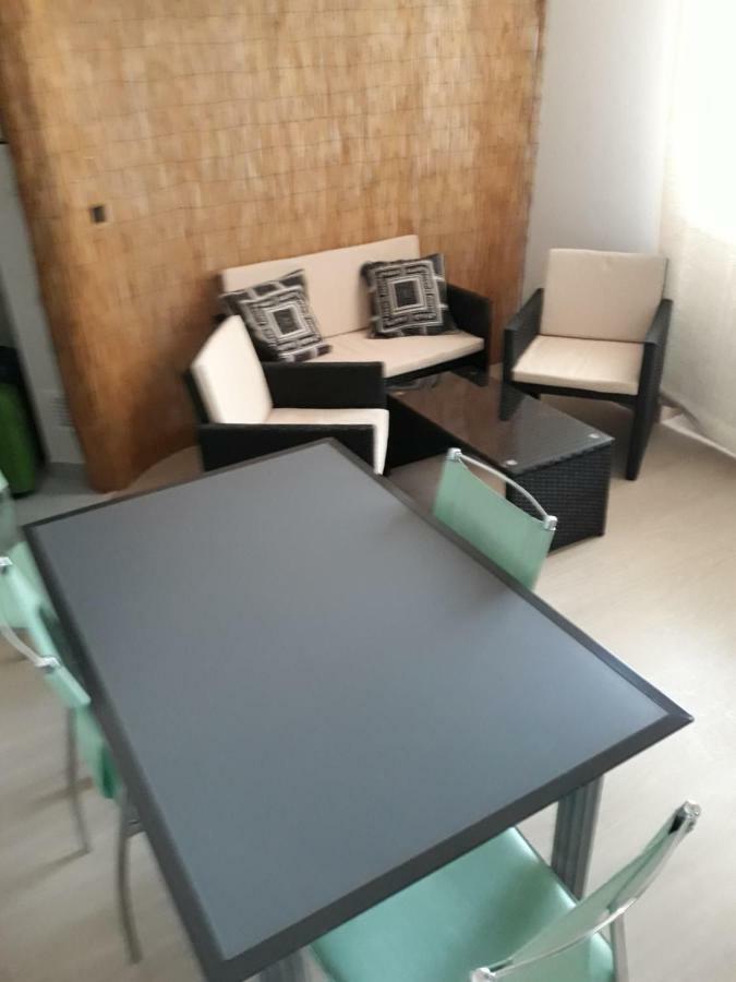 Rooms Center Wolf - Matrimoniale E Comunicanti Matera Kültér fotó